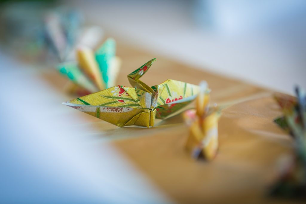 Gorgeous paper crane at Andrew and Shokus wedding
